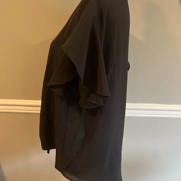 Women's Black Short Sleeve Dressy Top - MINT condition! Size M - Picture 7 of 8